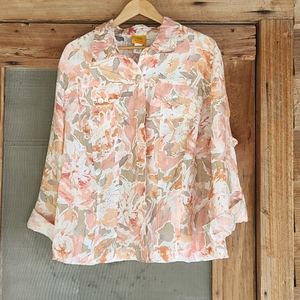 Women's long sleeved, flower print blouse.  Size 22W.